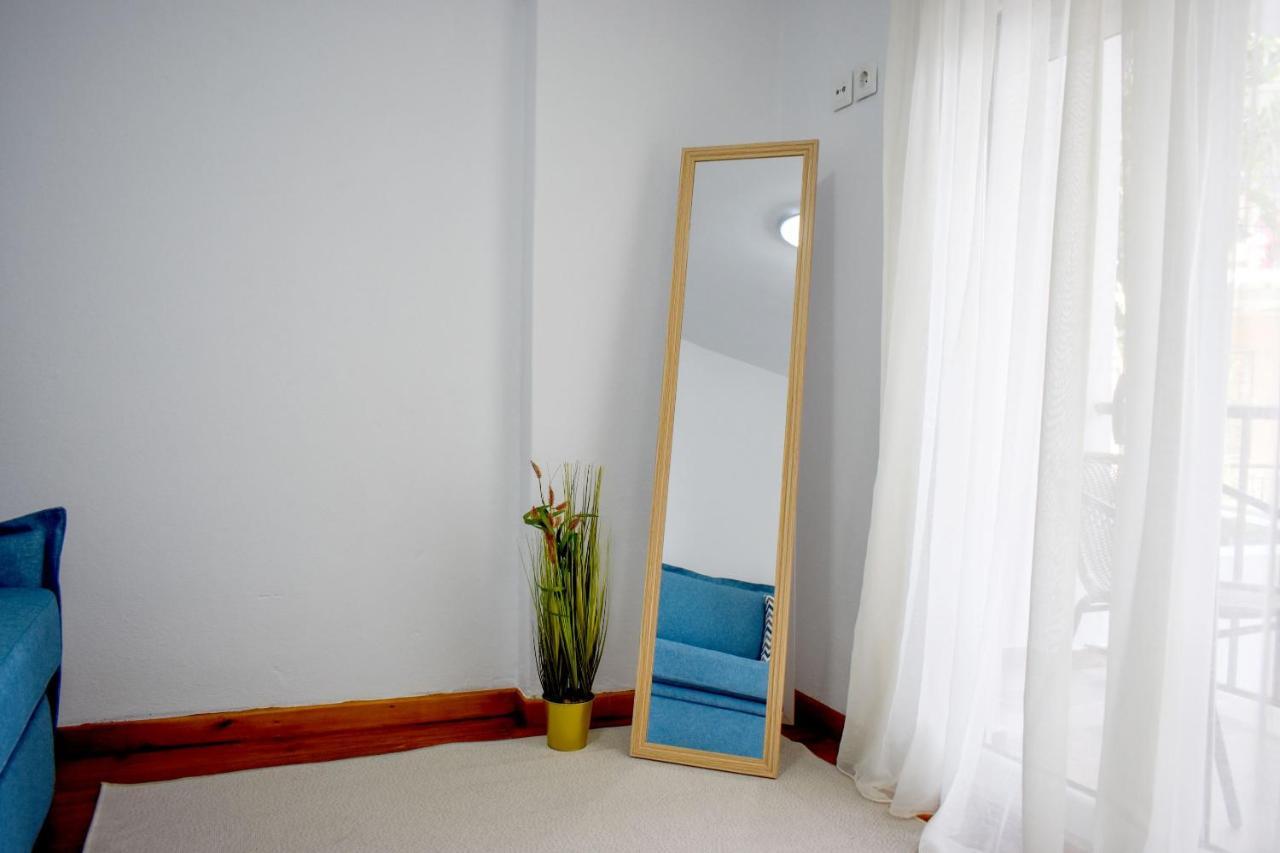 La Maison Plakes 3 Bdr Apt Скиатос Екстериор снимка