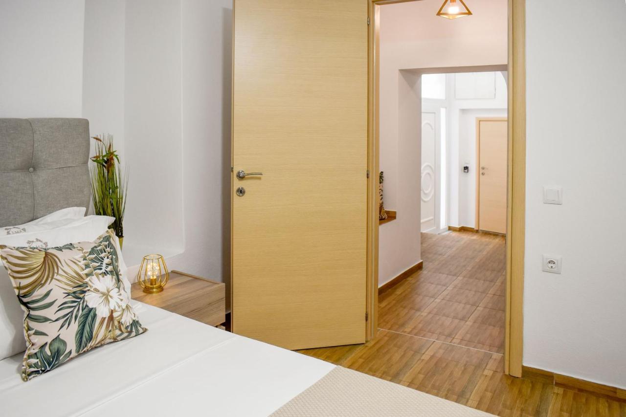 La Maison Plakes 3 Bdr Apt Скиатос Екстериор снимка