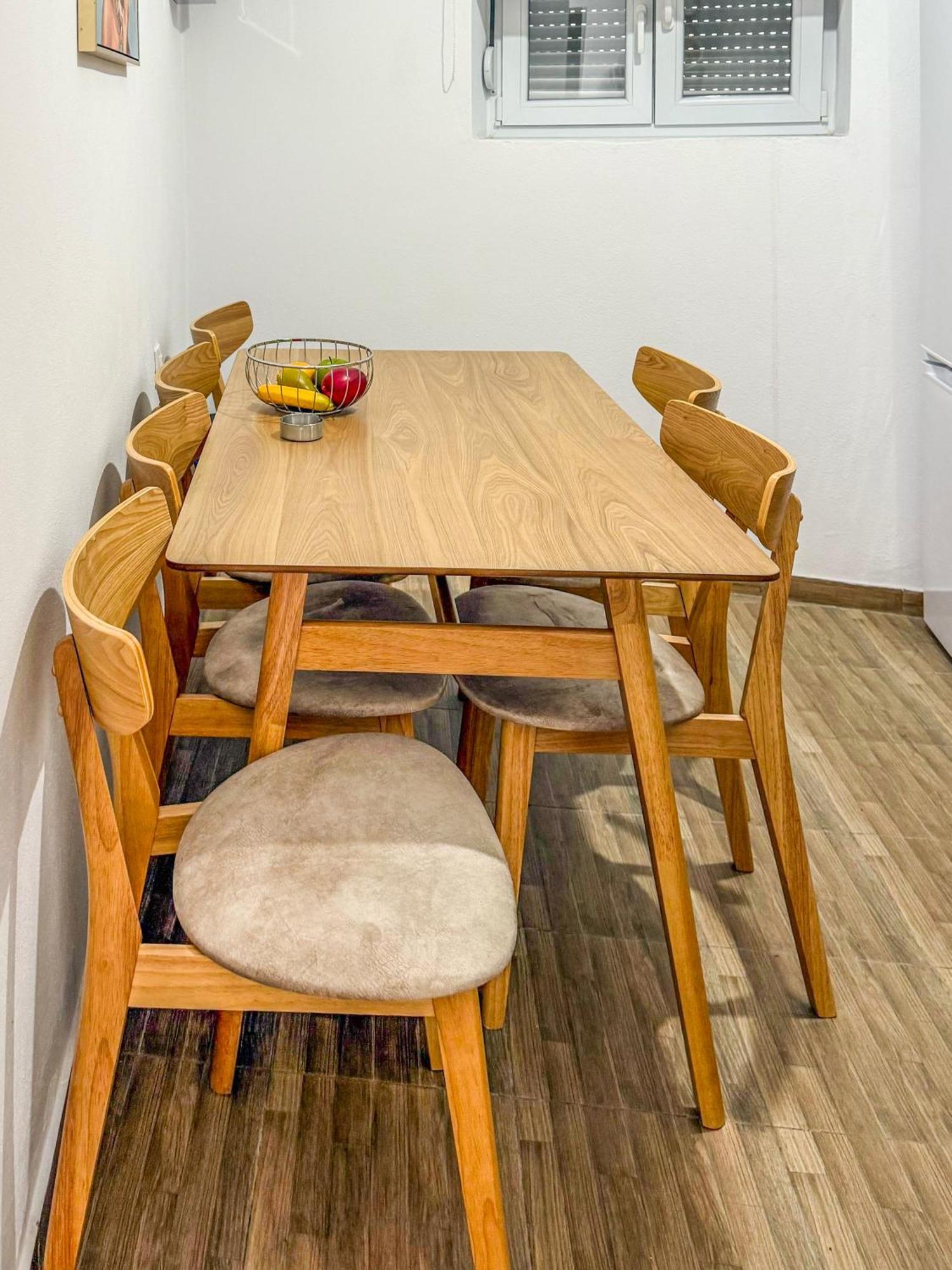 La Maison Plakes 3 Bdr Apt Скиатос Екстериор снимка